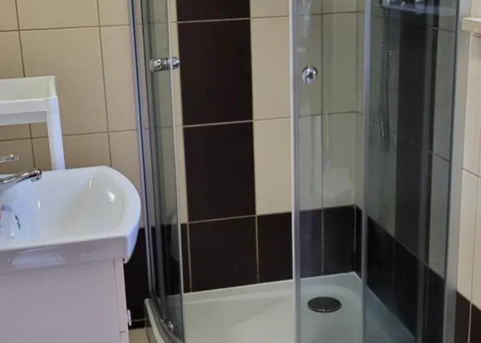 Pod Lasem Lodge Przewloka (Pomerania)